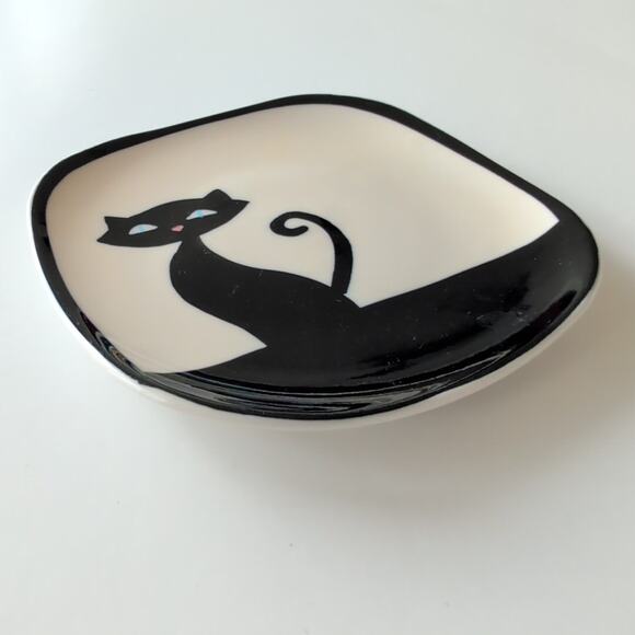 Vintage Hues N Brews Stylized Black Cat Mini Plates, Dishes, Coasters, Lot of 2 - Picture 9 of 10